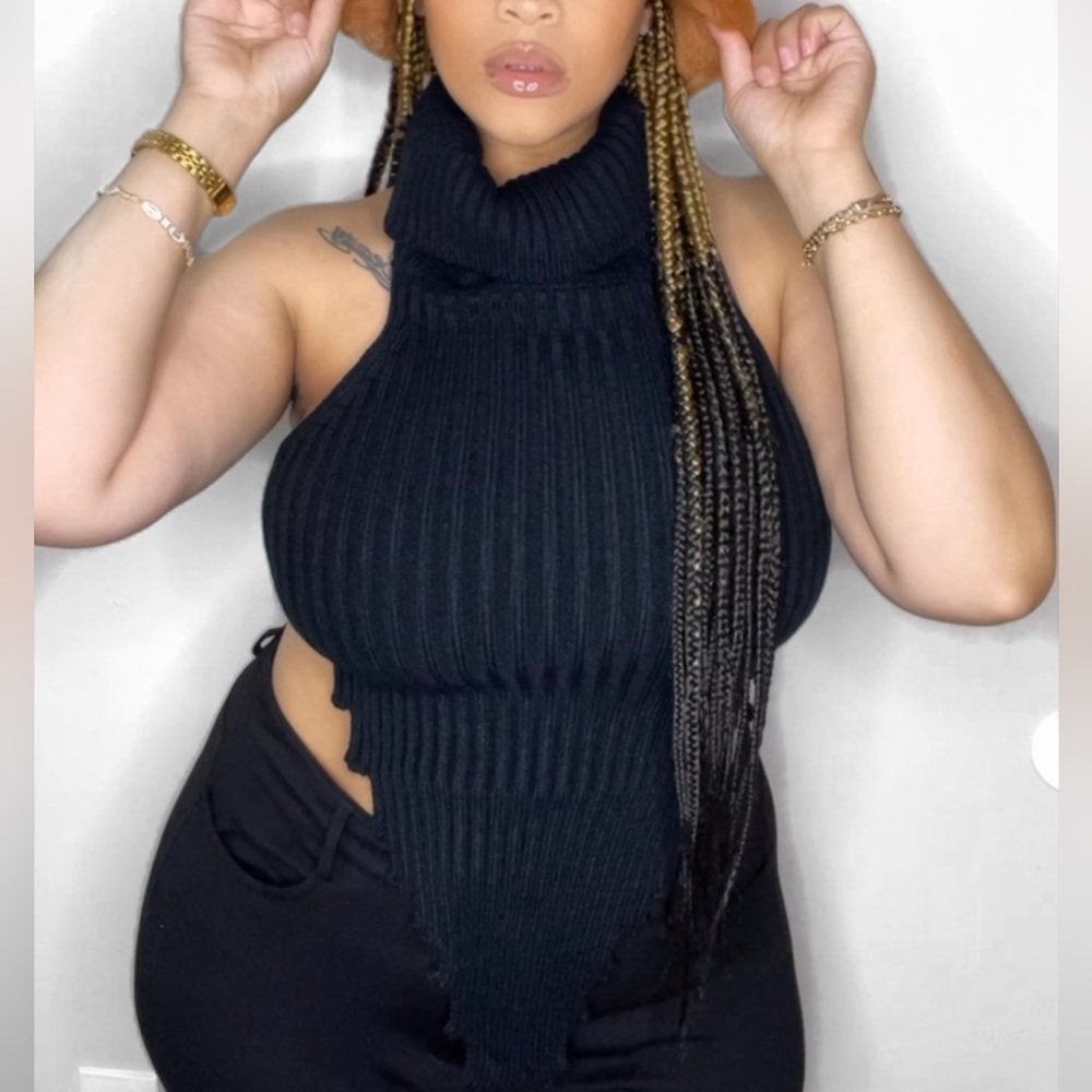 Turtle Neck Halter